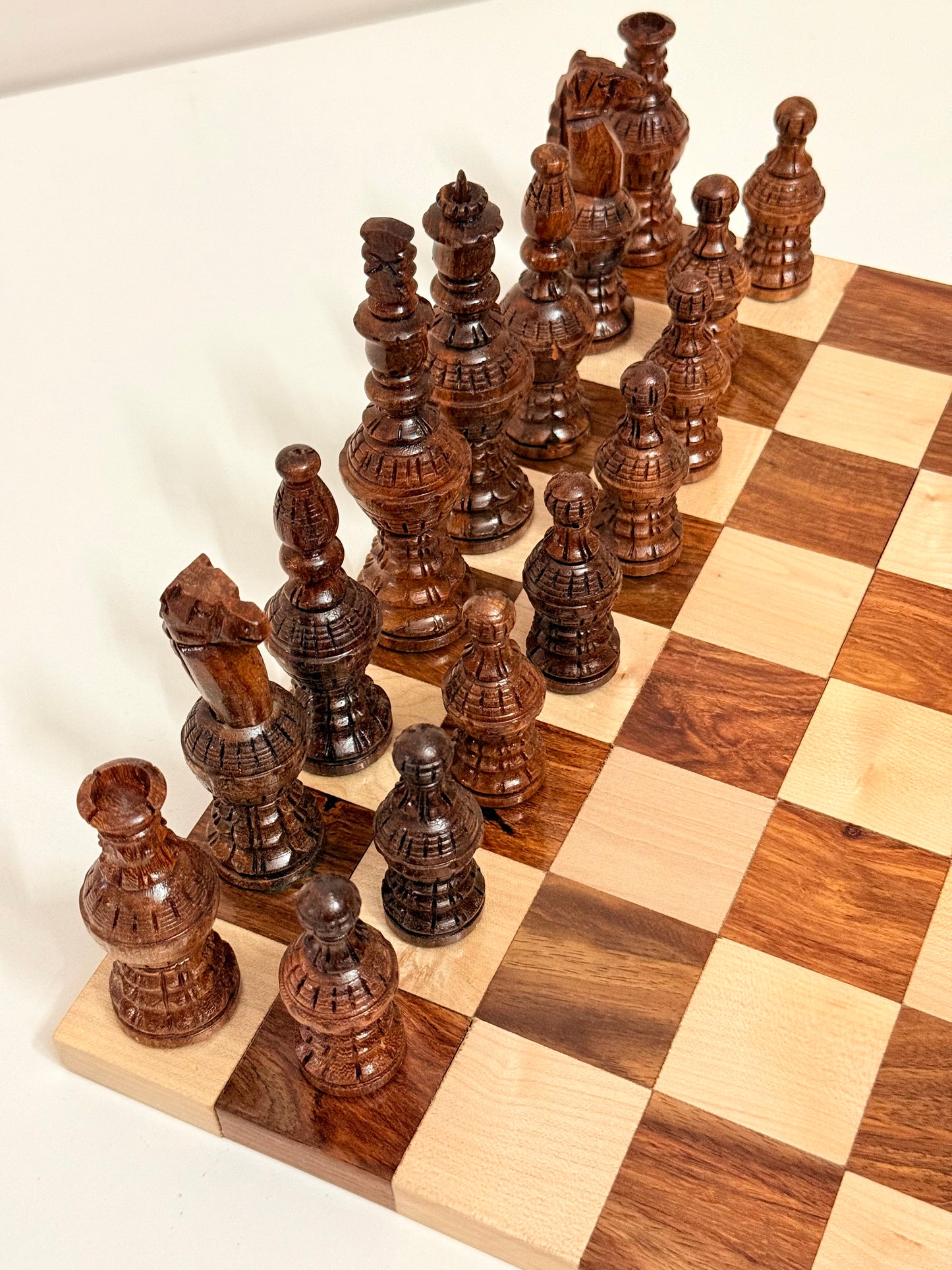 5″ Gigantic Globe Series Hand-Carved Chess Pieces Set – Ebonised Boxwood Luxury Chessmen (Pieces Only)