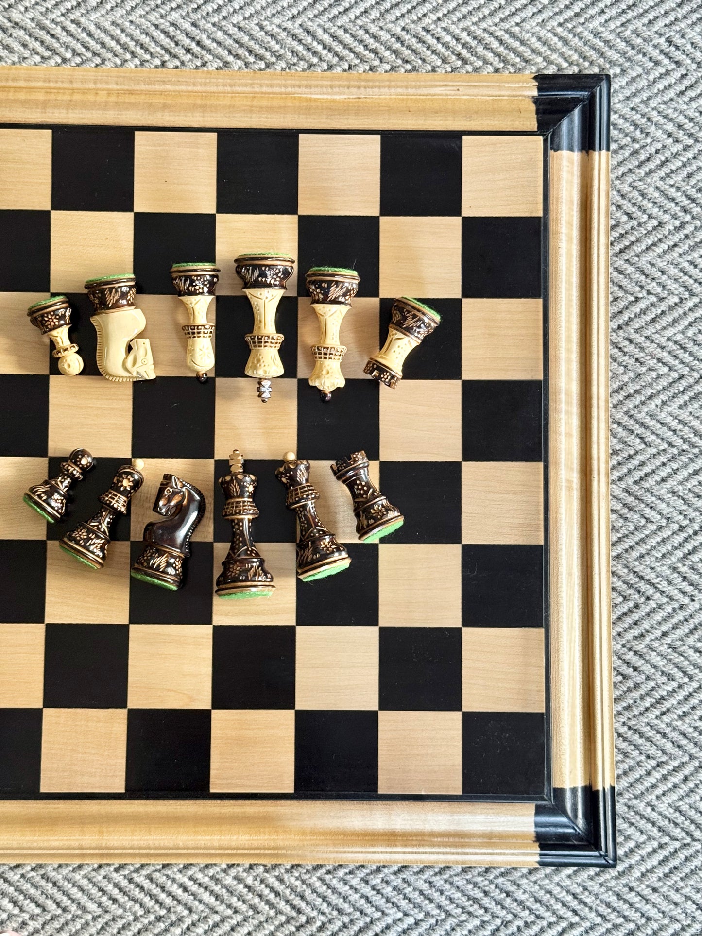 Luxury Wooden Chess Board with Framed Border – Classic Black & Natural Wood Tournament Board